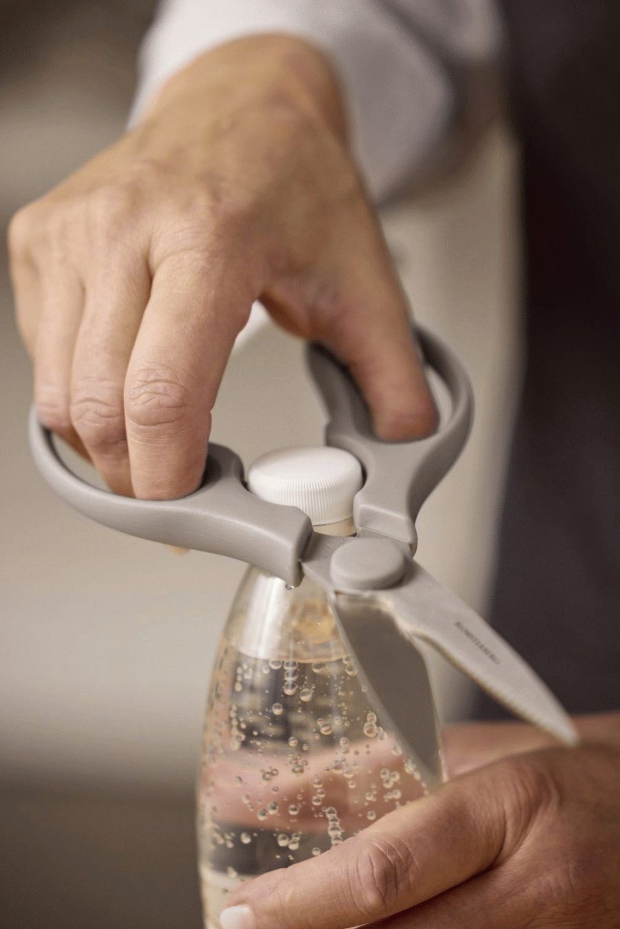 Blomsterbergs Kchenschere 21 cm, Latte