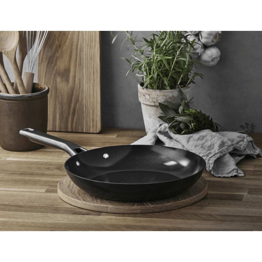 Pillivuyt Gourmet Blavet Bratpfanne mit keramischer Beschichtung 28 cm