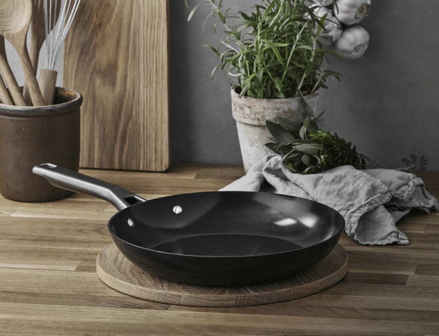 Pillivuyt Gourmet Blavet Bratpfanne mit keramischer Beschichtung 28 cm