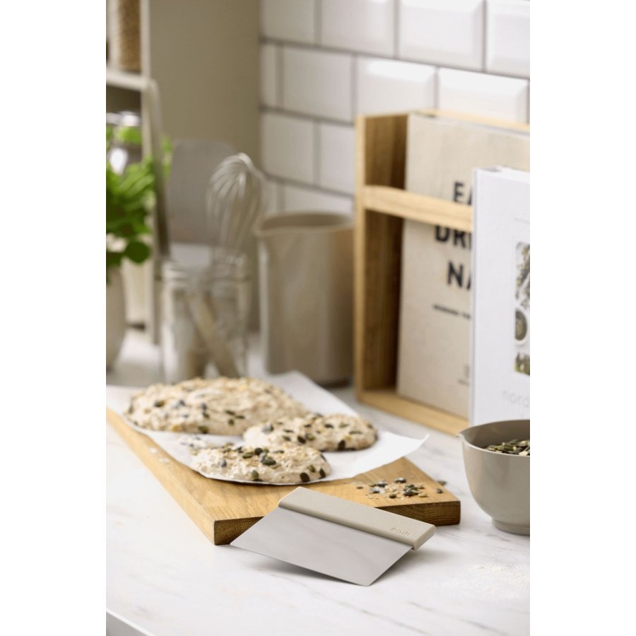 Rosti Emma Teigschaber 13 cm, Humus