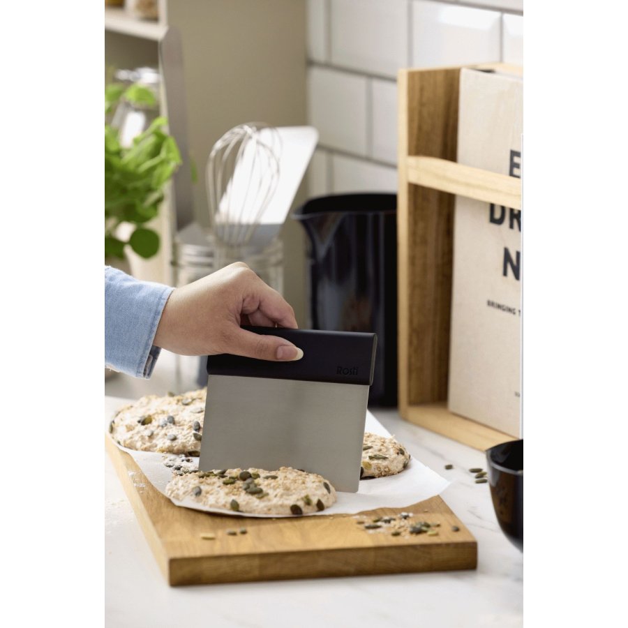 Rosti Emma Teigschaber 13 cm, Schwarz