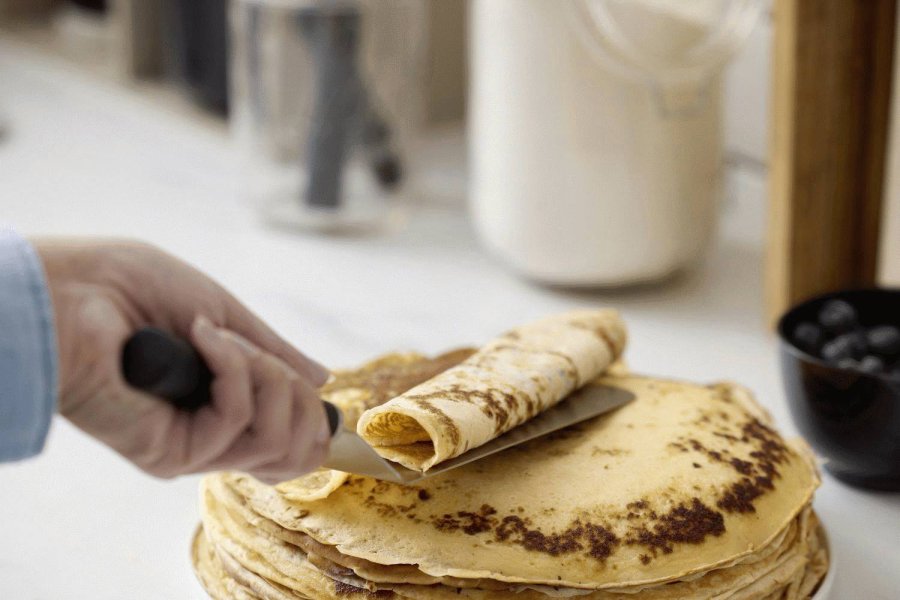 Rosti Emma Schmaler Pfannenwender 33 cm, Schwarz