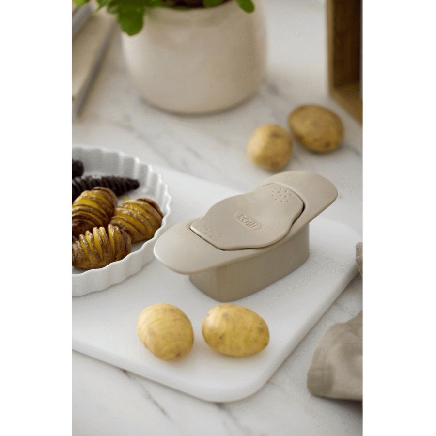 Rosti Classic Hasselback-skrer 19,2 cm, Humus