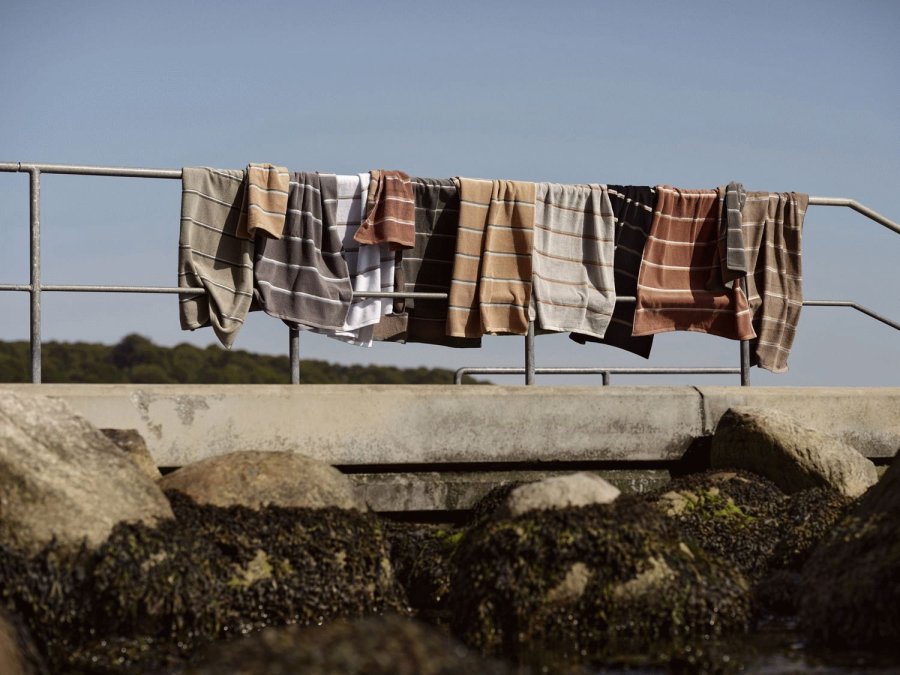 Zone Denmark Sauna H�ndkl�de 50x100 cm, Camel/Ice Blue/Olive Green