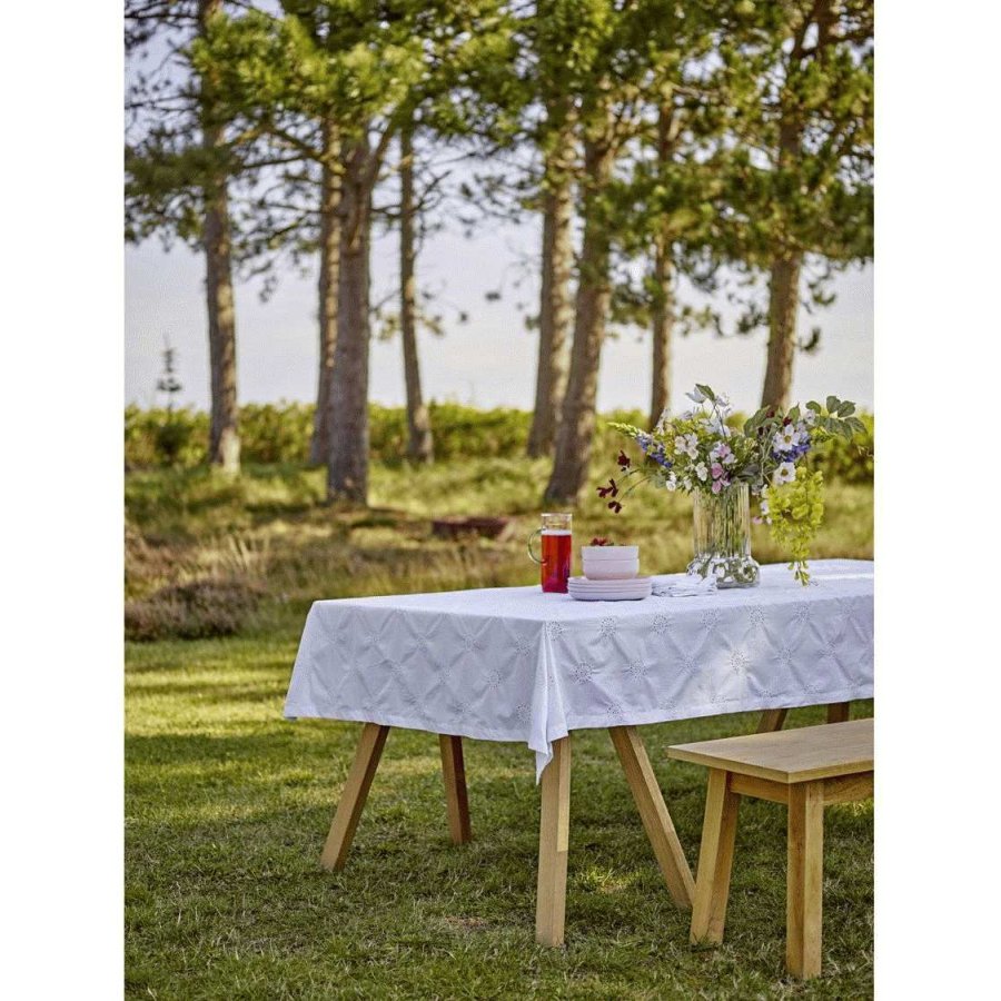 S&ouml;dahl Daydream Broderie Anglaise Tischdecke 140x220 cm, Wei&szlig;