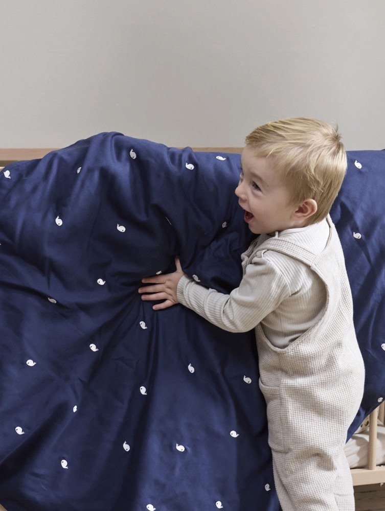 FILIBABBA Babysengetj Hvalen Christian 70x100 cm, Midnight