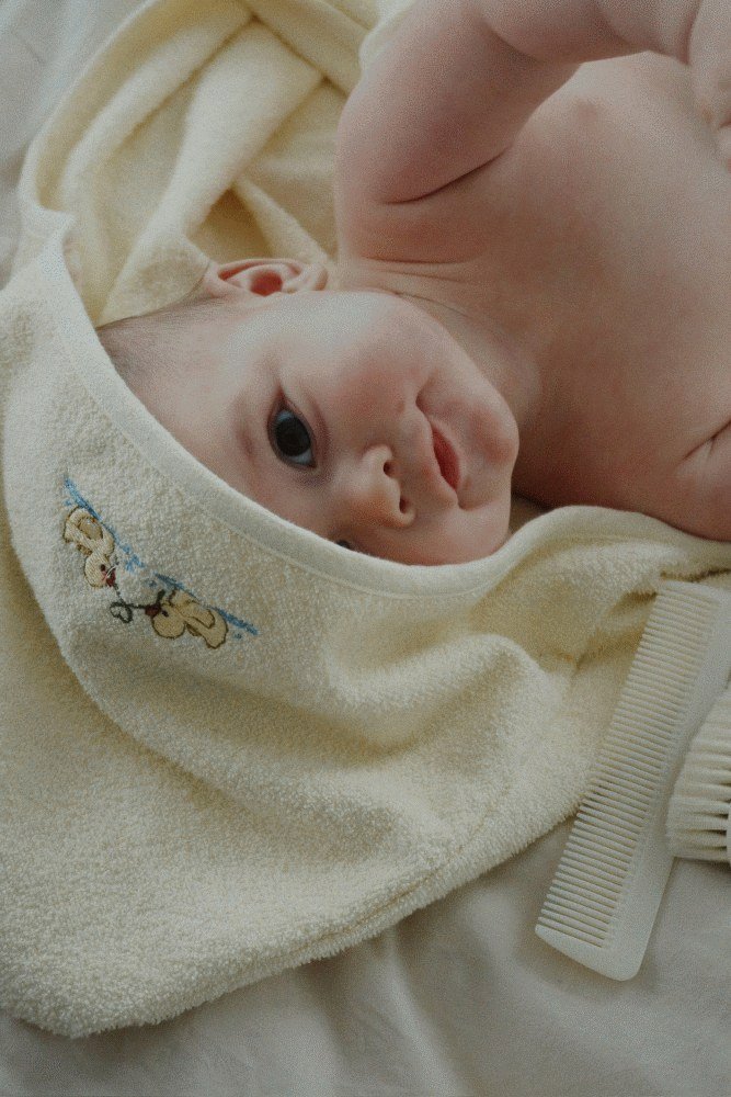 Fanga Fontana Figo Babyhandtuch 75x75 cm, Antique White