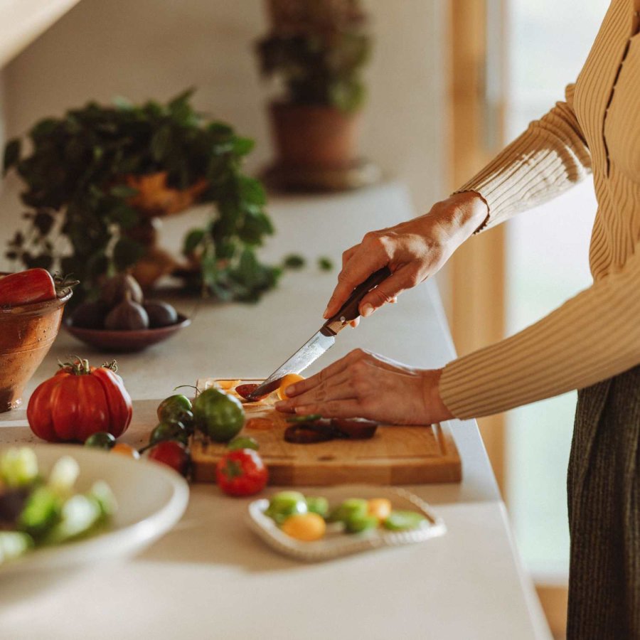 Fiskars Folken Tomatkniv 12 cm, Ahorn