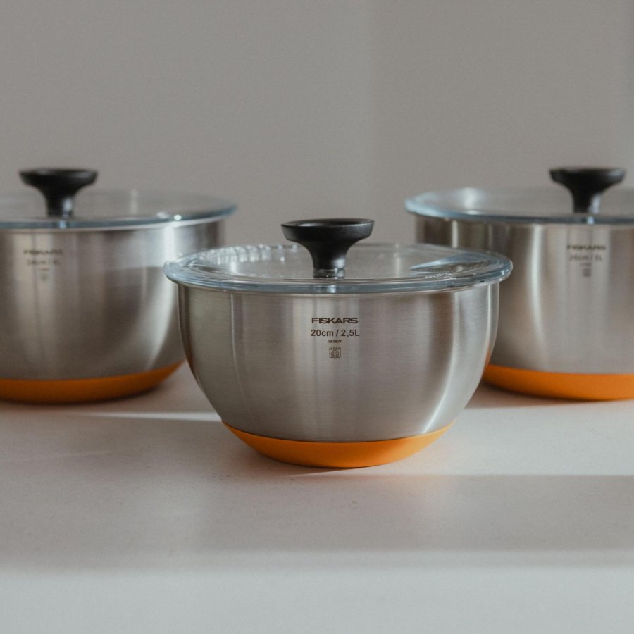 Fiskars Functional Form R�resk�l 2,5 L, Rustfrit st�l