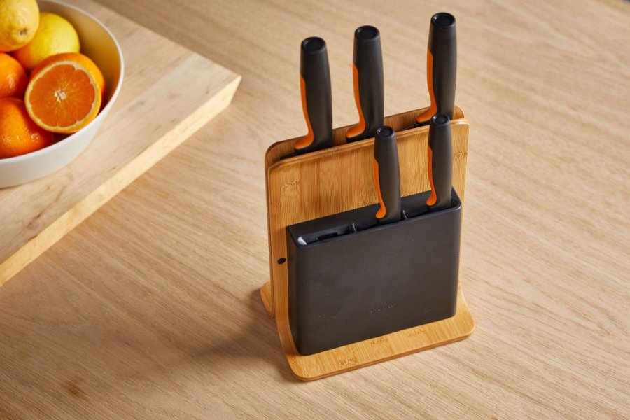 Fiskars Functional Form Knivblok m. 5 Knive, Bambus