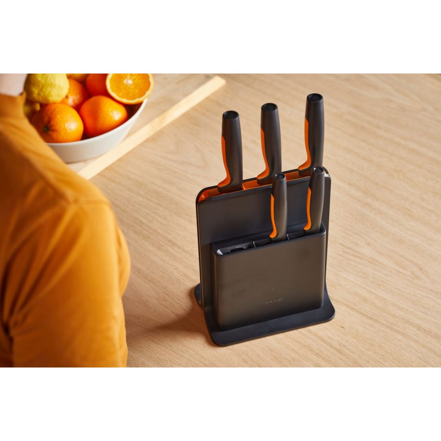 Fiskars Functional Form Knivblok m. 5 Knive, Sort