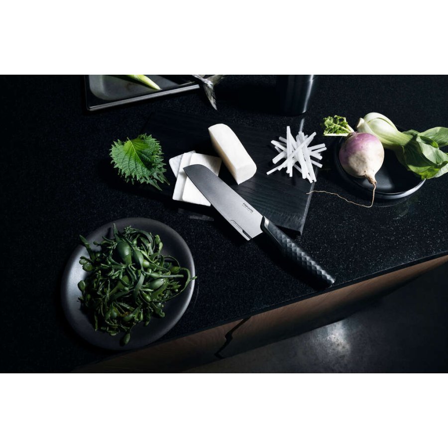 Fiskars Taiten Santoku Messer 16 cm