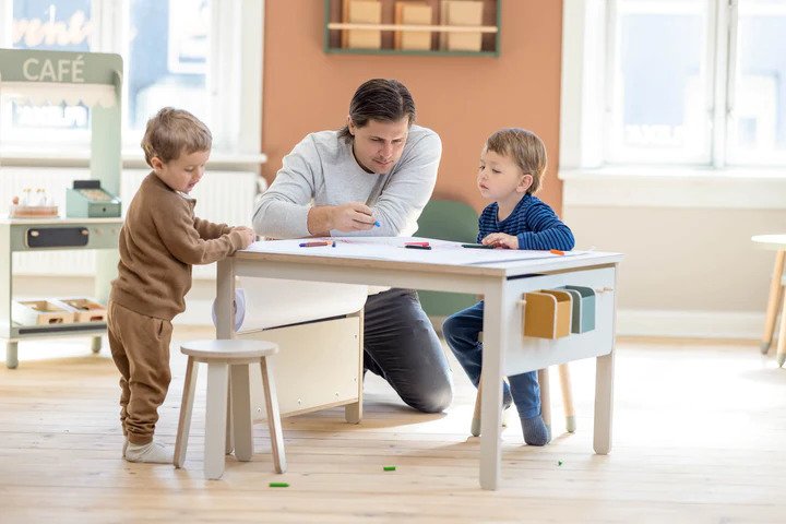 FLEXA Play Taburet til Tegnebord H32 cm, Warm Grey
