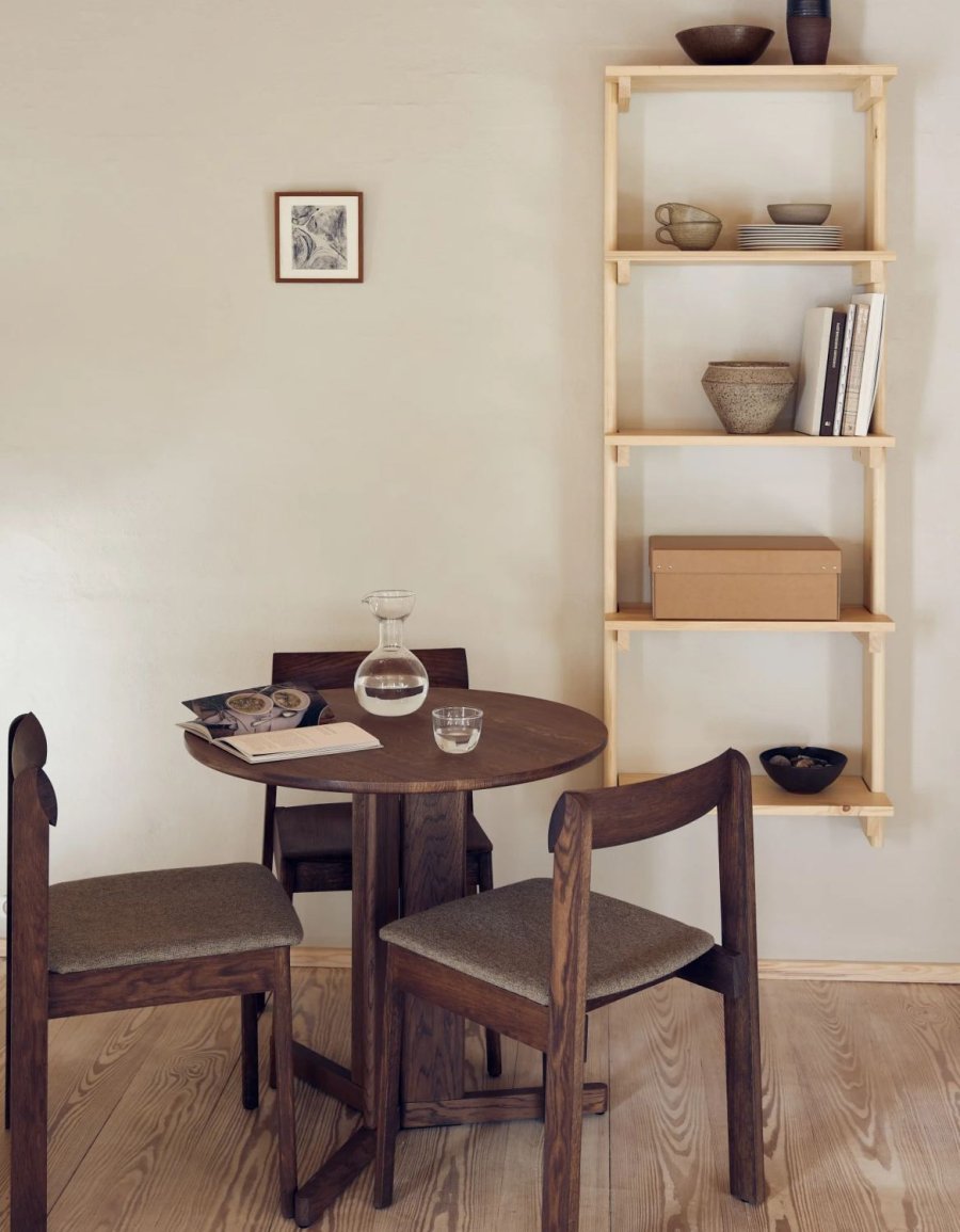 Form & Refine Trefoil Tisch 75 cm, Gerucherte Eiche