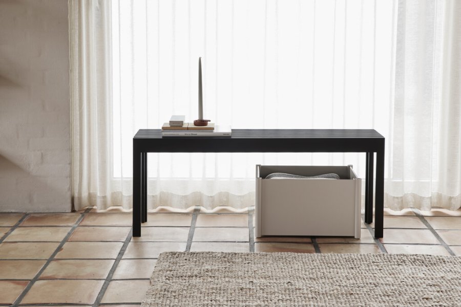 Form & Refine Lightweight Bnk 110 cm, Sortbejdset Eg