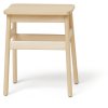 Form & Refine Angle Standard Hocker 45 H45,5 cm, Buche wei gelt