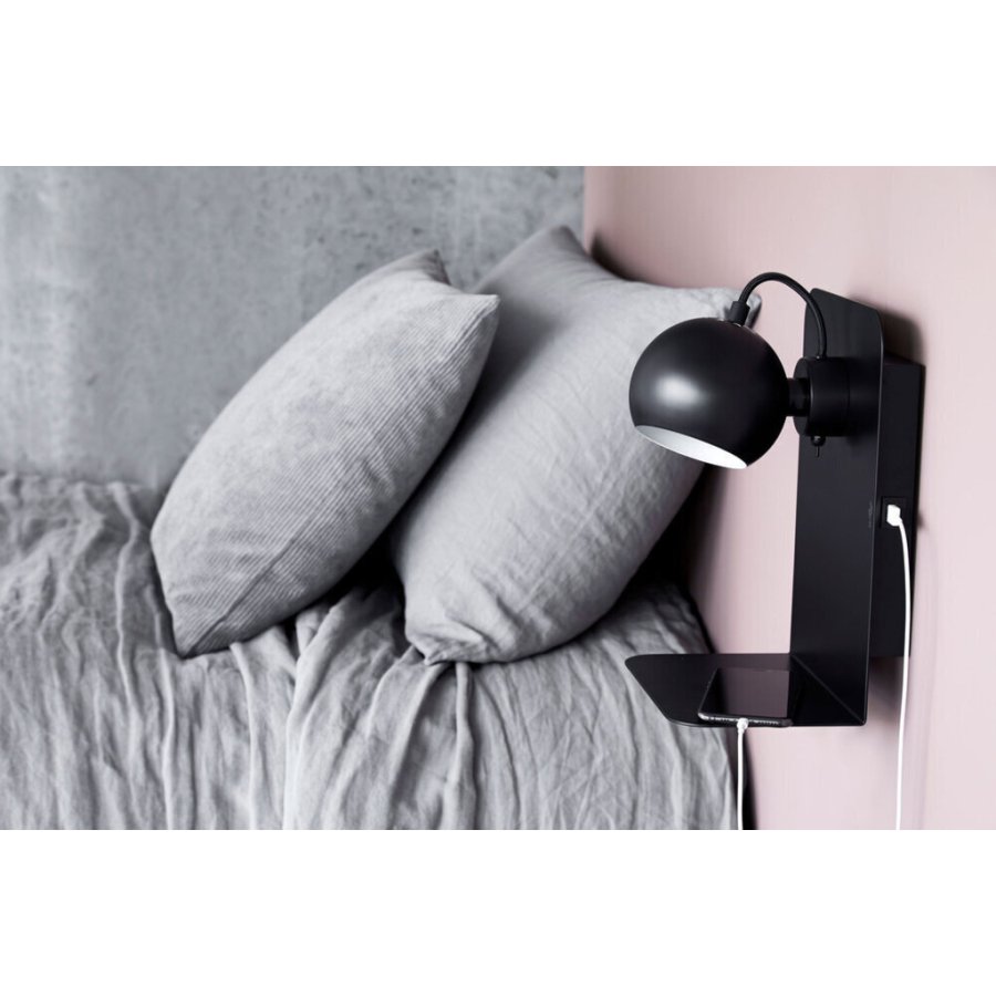 Frandsen Ball Vglampe m. USB 12 cm, Mat Sort