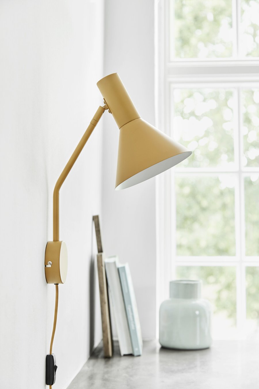 Frandsen Lyss Vglampe 18 cm, Mat Mandel