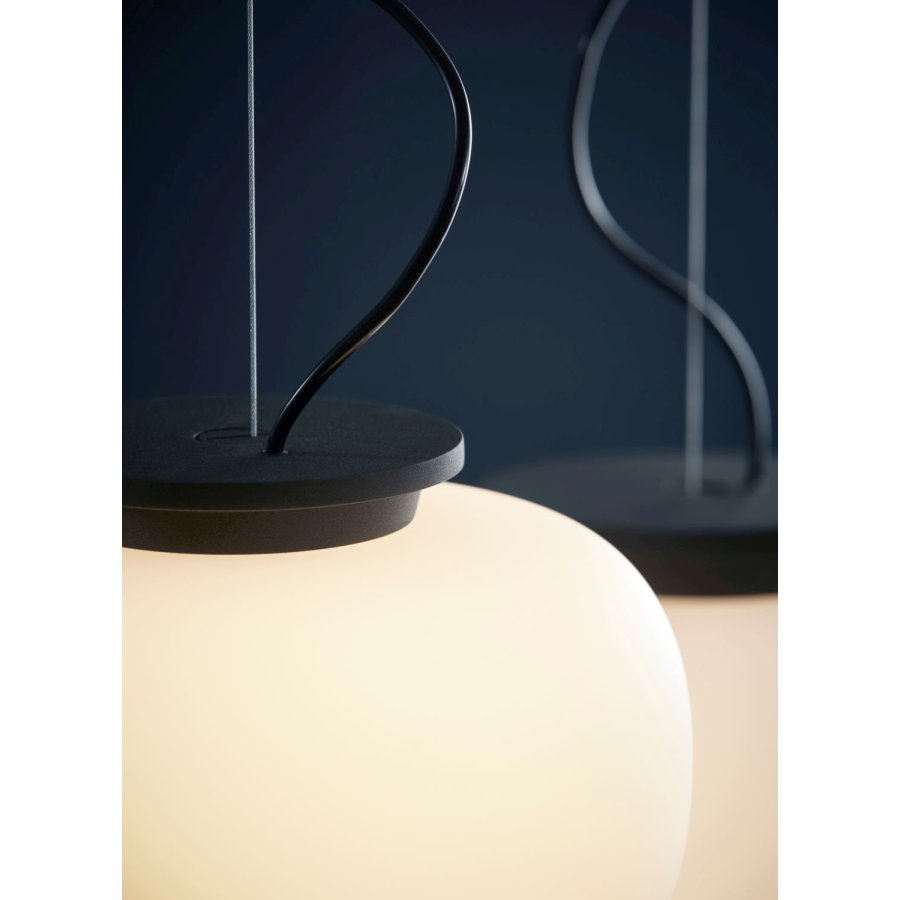Frandsen Supernate Pendel �28 cm, Opalhvid/Sort