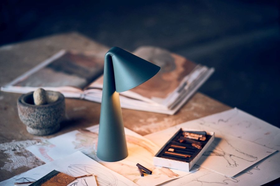 Frandsen Ami Tr�dl�s Bordlampe LED H31,6, Sage Green