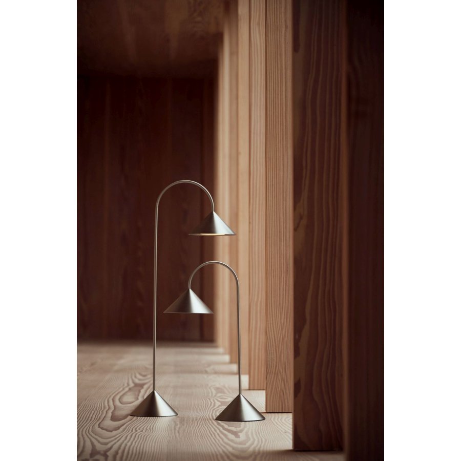 Frandsen Grasp Tr�dl�s Bordlampe LED H72 cm, B�rstet St�l