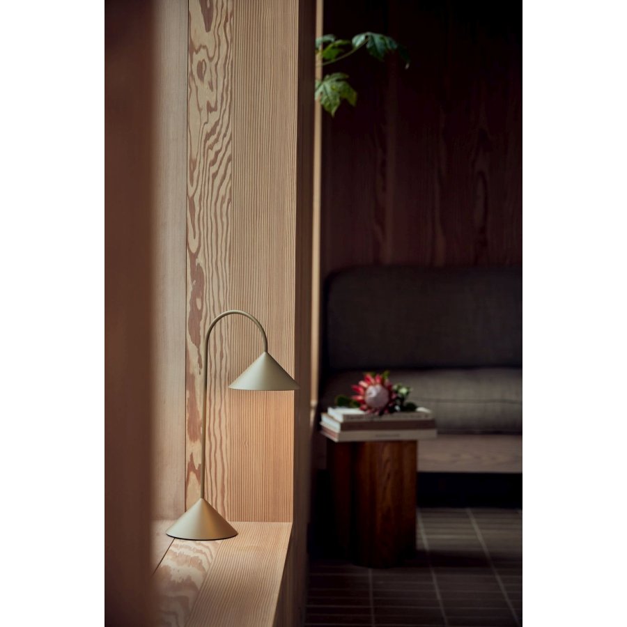 Frandsen Grasp Tr�dl�s Bordlampe LED H47 cm, Sand Grey