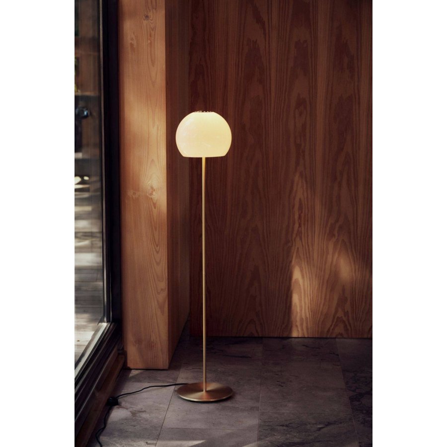 Frandsen Ball Glas Gulvlampe H130 cm, Sand Grey