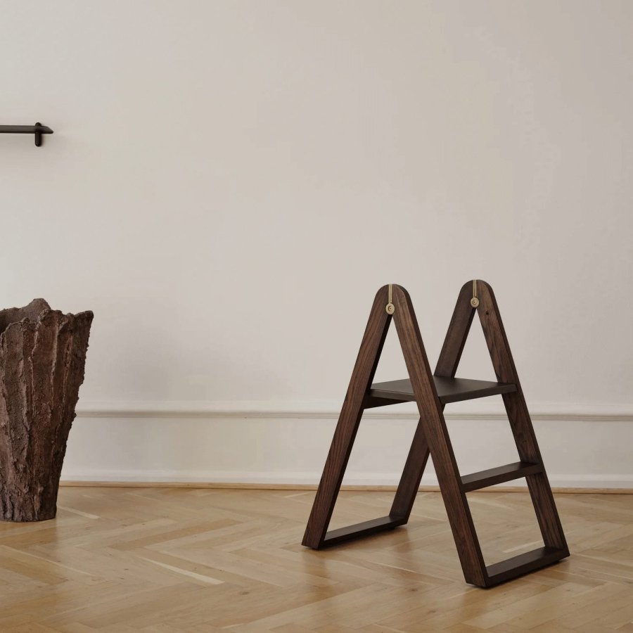 GEJST Reech Trittleiter H72 cm, Dunkle Asche