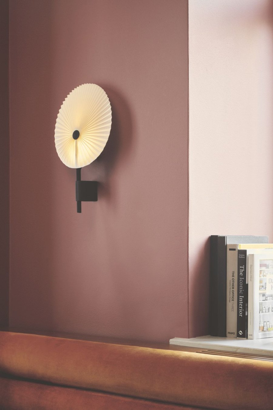 GEJST Liris Wandleuchte 45,5 cm, Schwarz