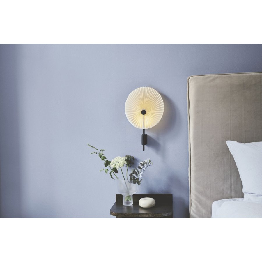 GEJST Liris Wandleuchte 45,5 cm, Schwarz