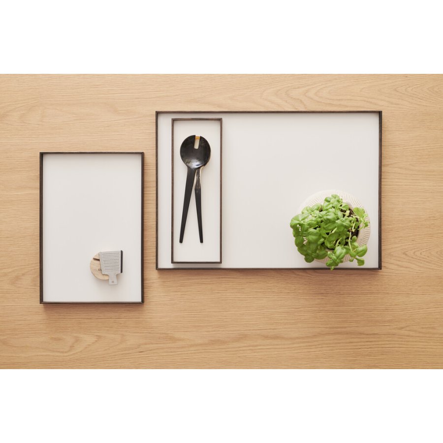 Gejst Frame Tablett 32.4 cm, Eiche geruchert/Beige