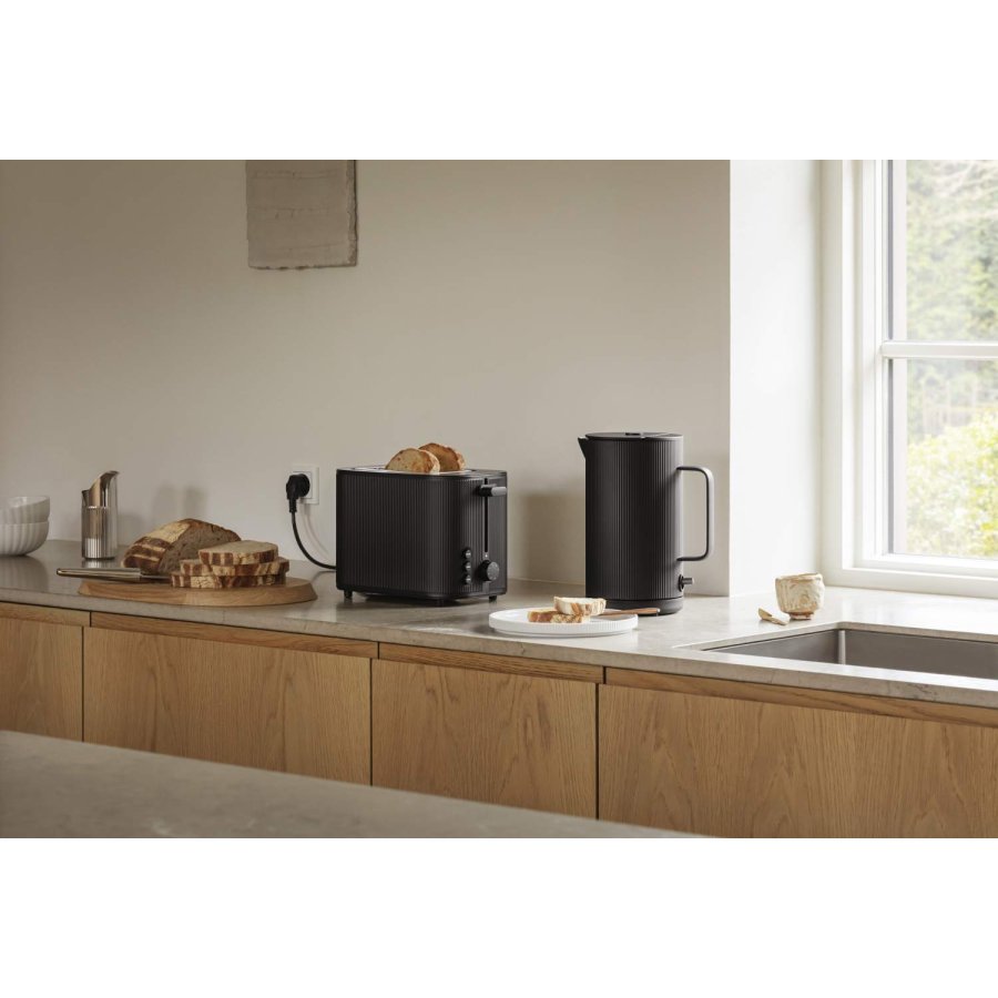 Georg Jensen Bernadotte Wasserkocher 1,5 L, Mattschwarz