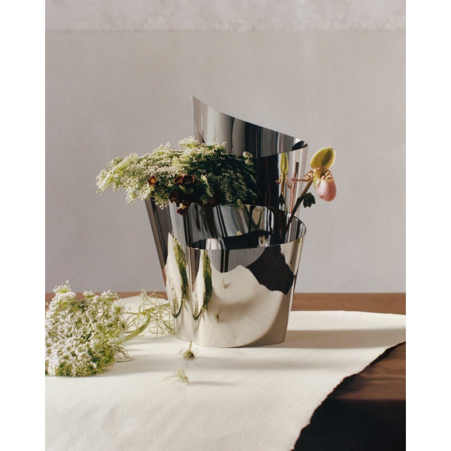 Georg Jensen Fold Vase H32,4 cm, Blankt St�l