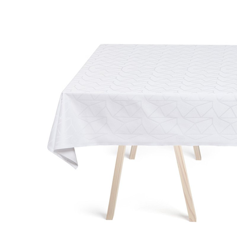 Georg Jensen Damask Dug ARNE JACOBSEN white 140x240 cm