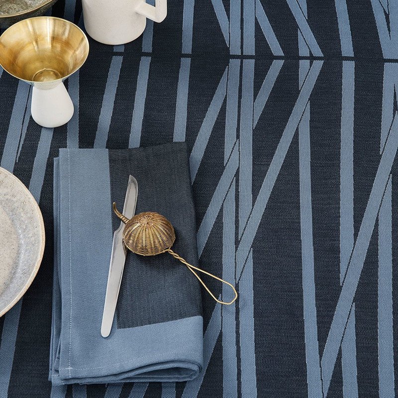 Georg Jensen Damask Dug MIKADO Black Blue 165 x300 cm
