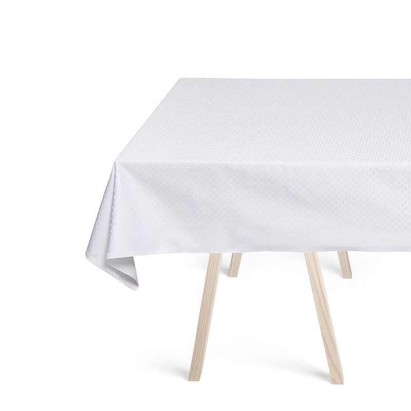 Georg Jensen Damask Dug SNOWFLAKES white 140x310 cm
