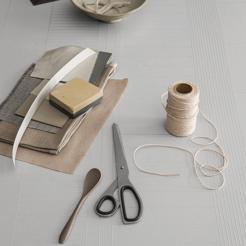 Georg Jensen Damask Dug STILL LIFE Putty 165x350 cm