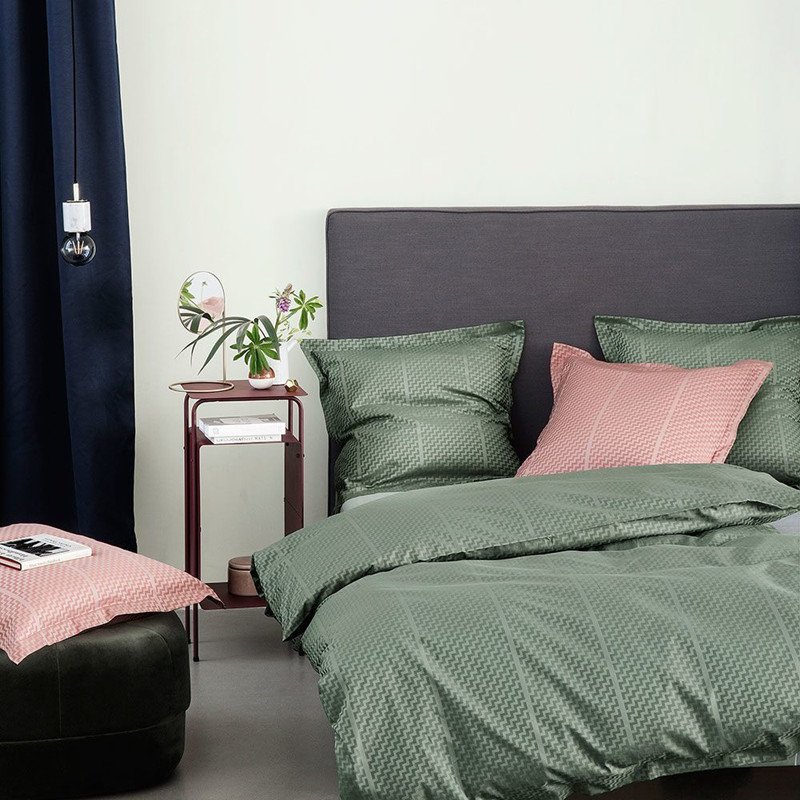 Georg Jensen Damask Dynebetrk TRIPP Fir Green, 140x220 cm