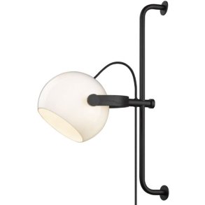 Halo Design D.C Opalic Væglampe Ø18 cm, Opal/Sort Eg