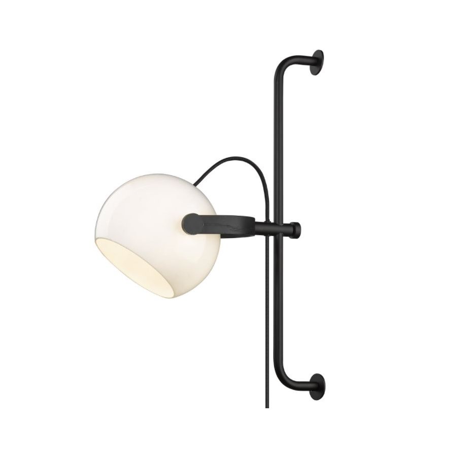 Halo Design D.C Opalic Wandlampe 18 cm, Opal/Eiche Schwarz