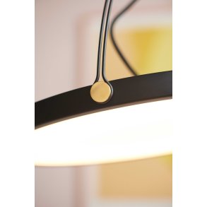 Halo Design Pivot Pendel Ø40 cm, Sort