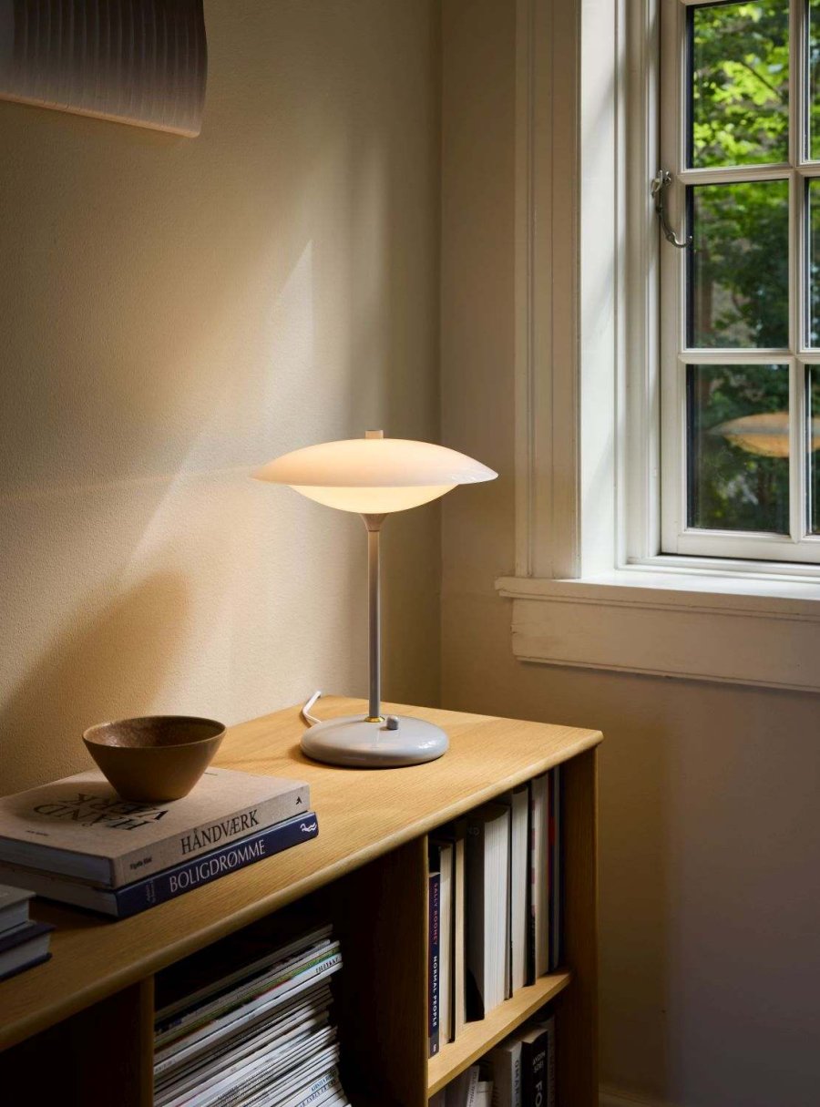 Halo Design Baroni Tischlampe H40 cm, Hellgrau