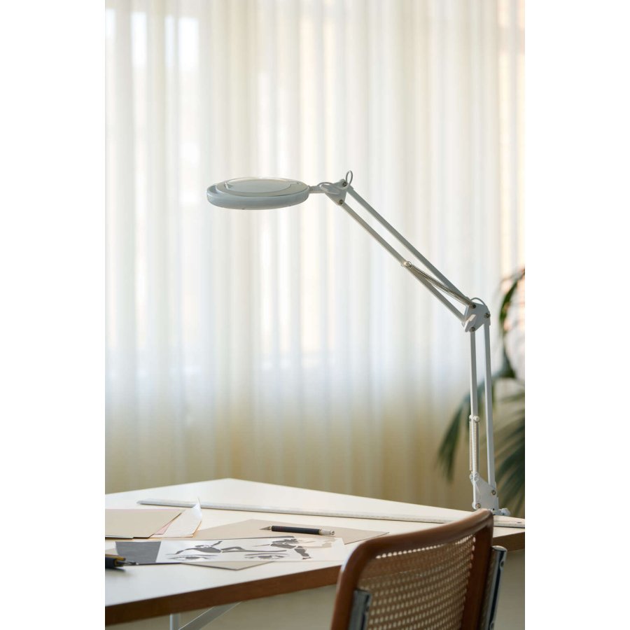 Halo Design Magni Clipslampe LED H50 cm, Hvid