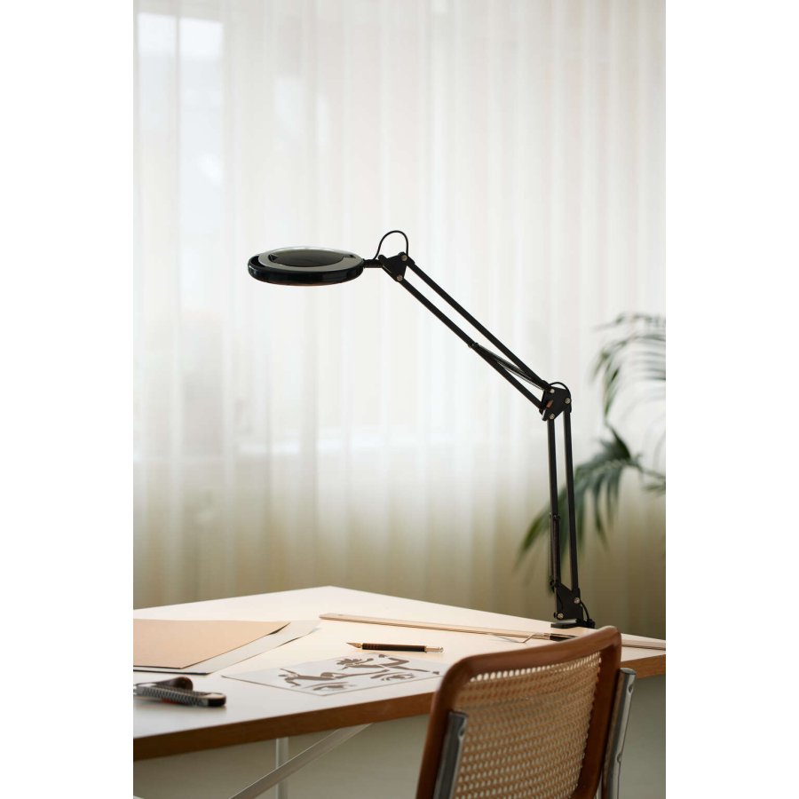 Halo Design Magni Clipslampe LED H50 cm, Sort