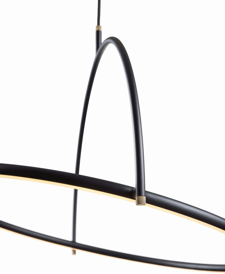 Halo Design Tilt Pendelleuchte LED 40 cm, Schwarz