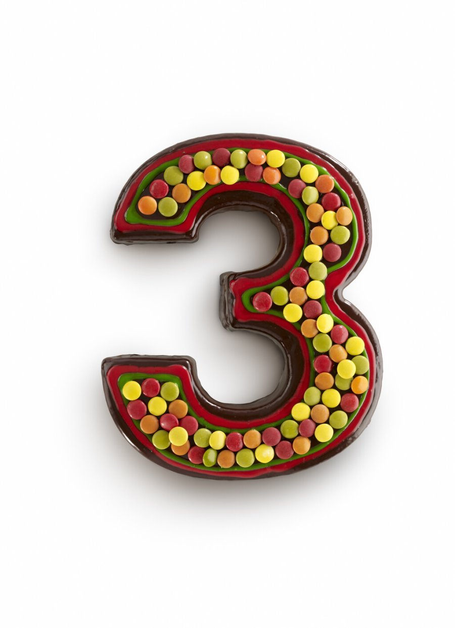 L&eacute;ku&eacute; Nummerkageform nr. 3 1,7L, R�d