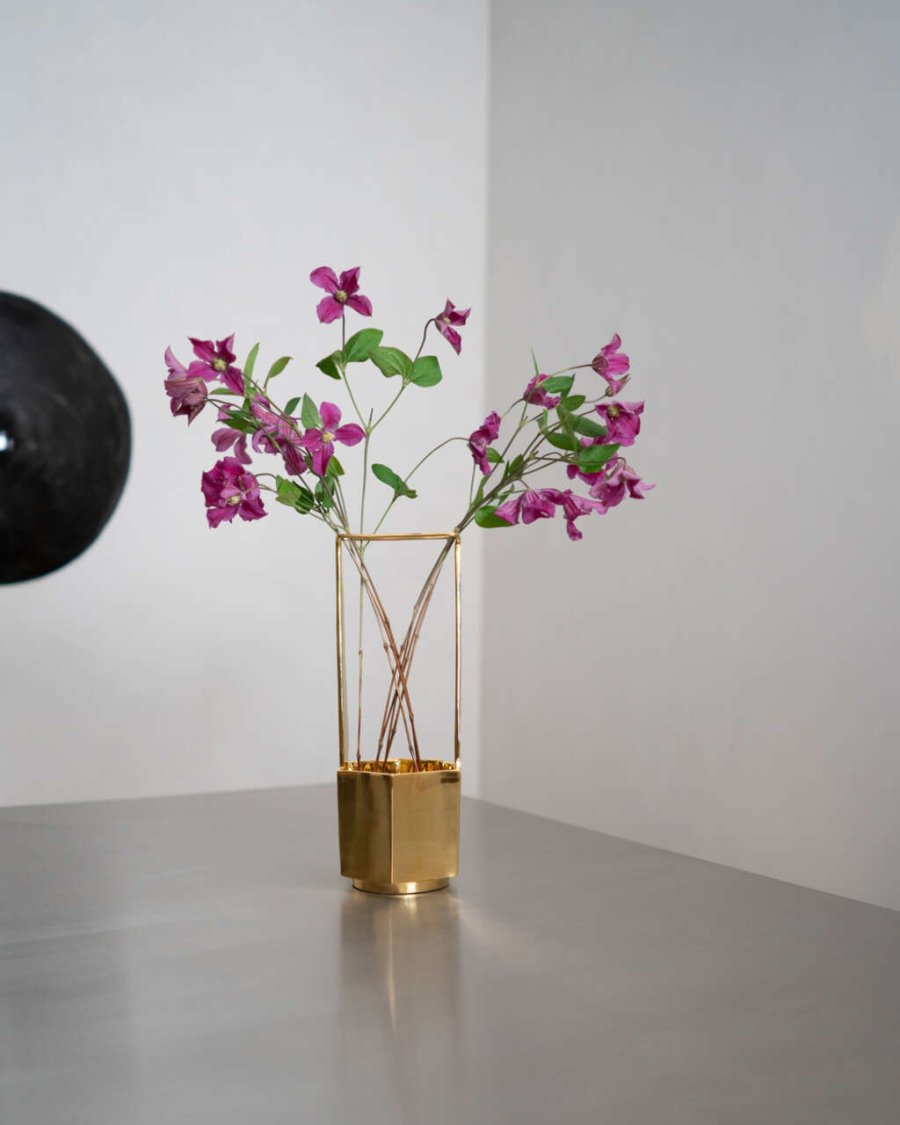 Hein Studio Ikebana Vase H30 cm, Guld