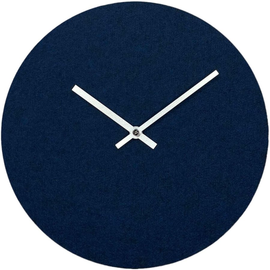 Hemverk Felt Wanduhr 28 cm, Dunkelblau/Silber