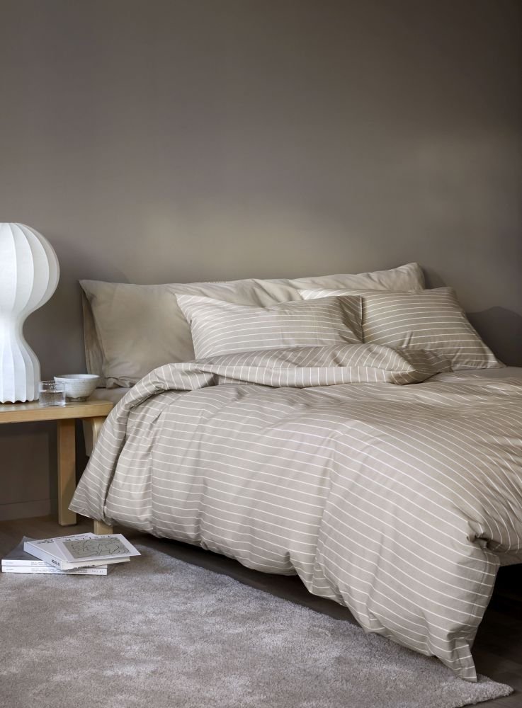 H�ie Fr�ya Senget�j 140x200 cm, Beige