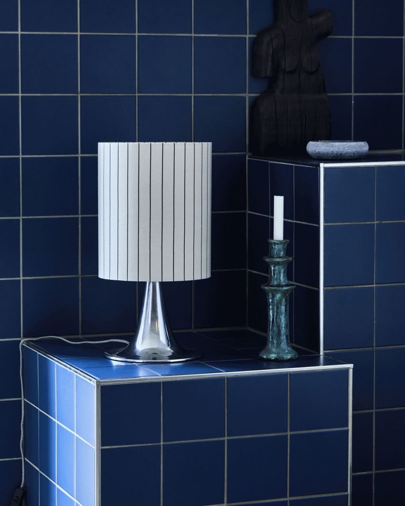 House Doctor Tulip Tischlampe H50 cm, Silberfinish